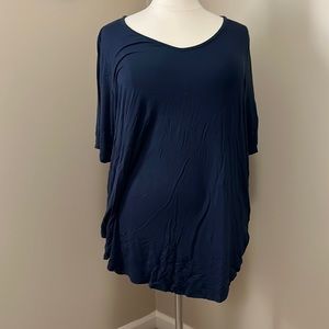 Torrid size 5 (plus size 28)super soft navy favorite tunic.  V neck short sleeve